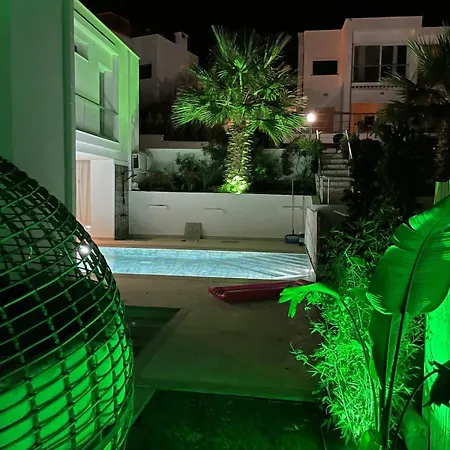 빌라 Mit Panorama-meerblick 20m Privatpool *