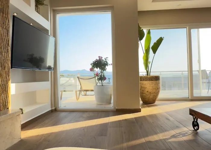 Mit Panorama-meerblick 20m Privatpool * Kuşadası