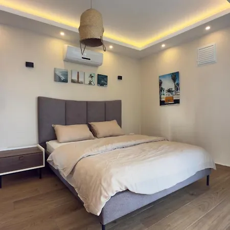 Mit Panorama-meerblick 20m Privatpool Kusadası