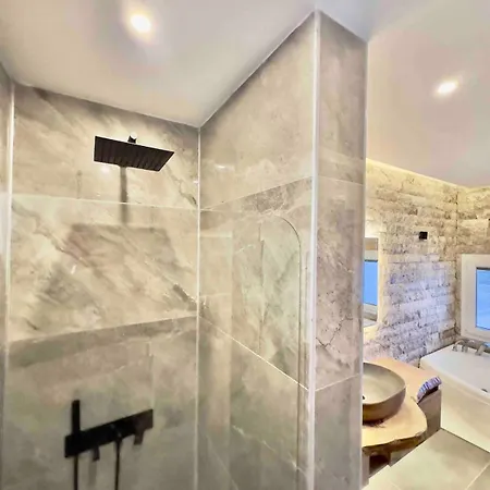 Mit Panorama-meerblick 20m Privatpool Villa