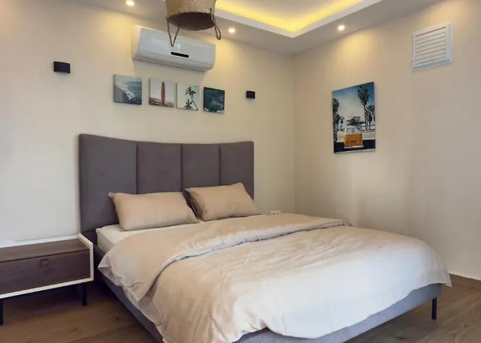 Mit Panorama-meerblick 20m Privatpool Kusadası