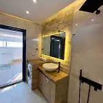 Vilă Mit Panorama-meerblick 20m Privatpool *